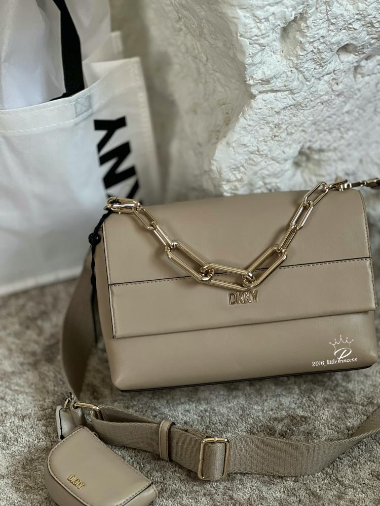 شنطه DKNY