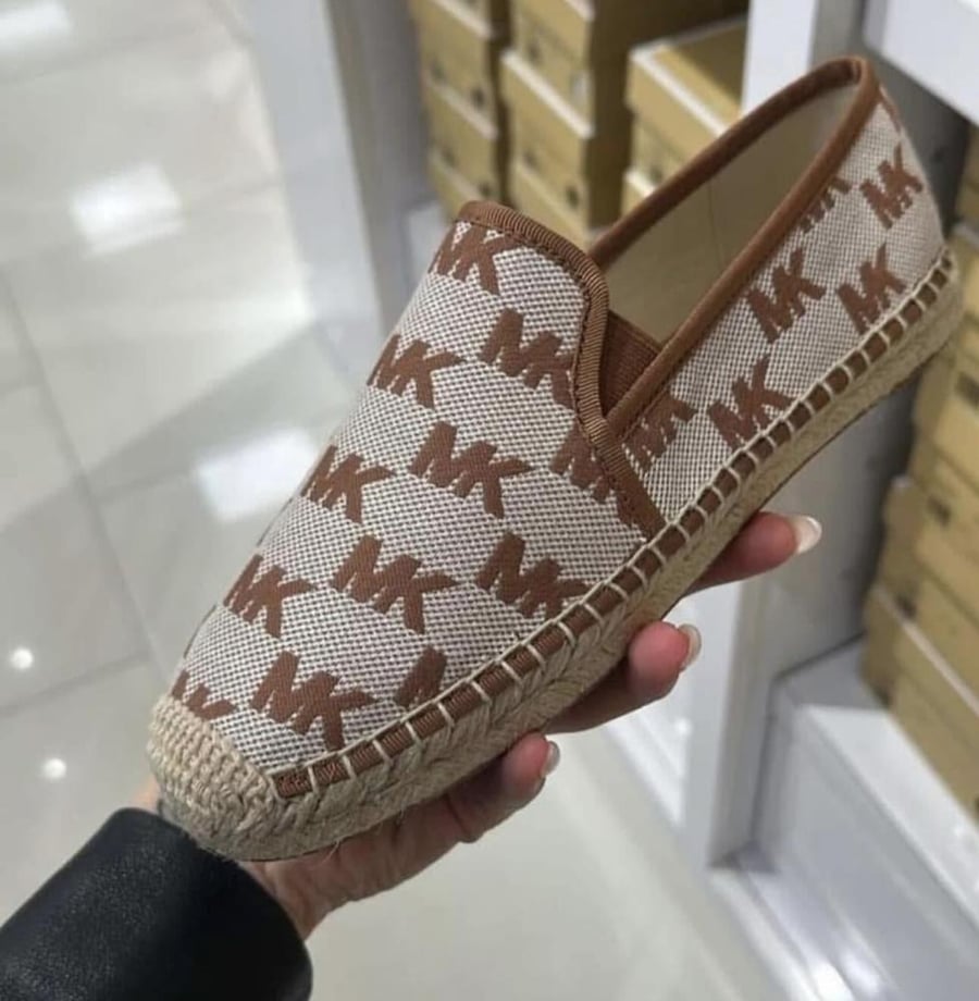 حذاء Michael Kors