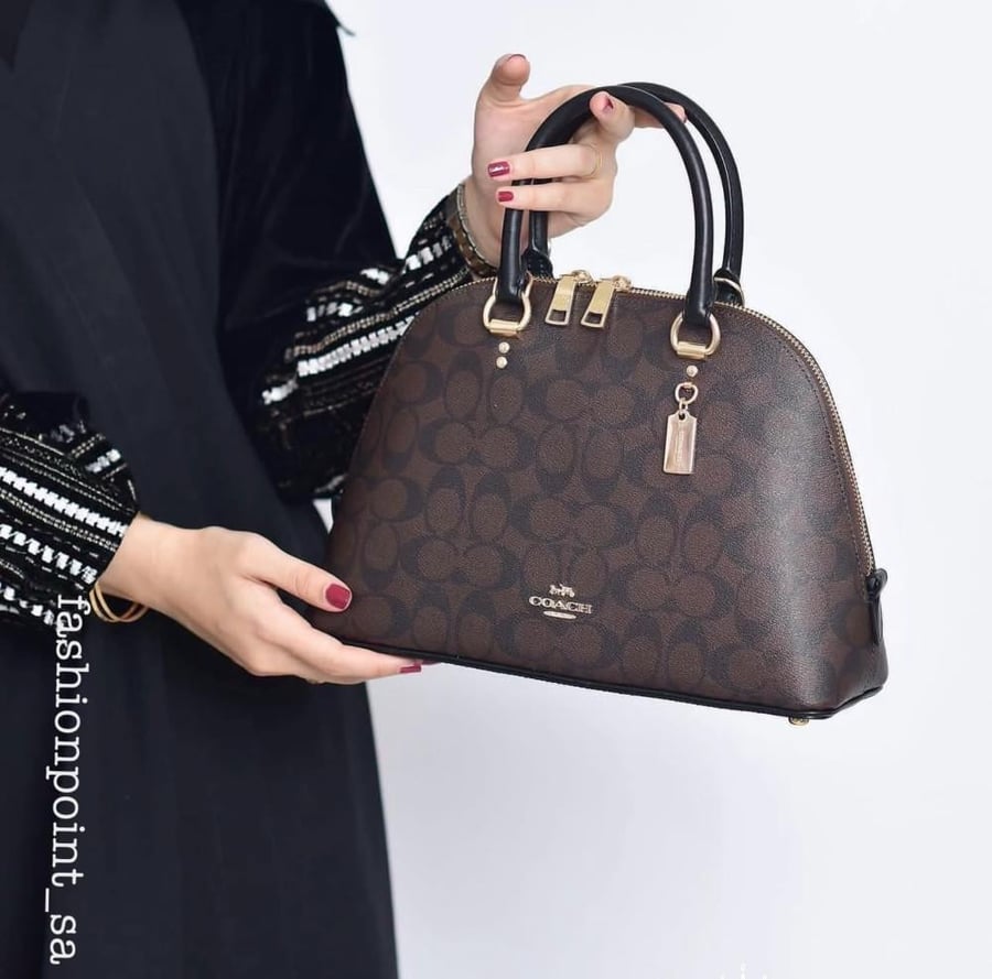 شنطه Coach