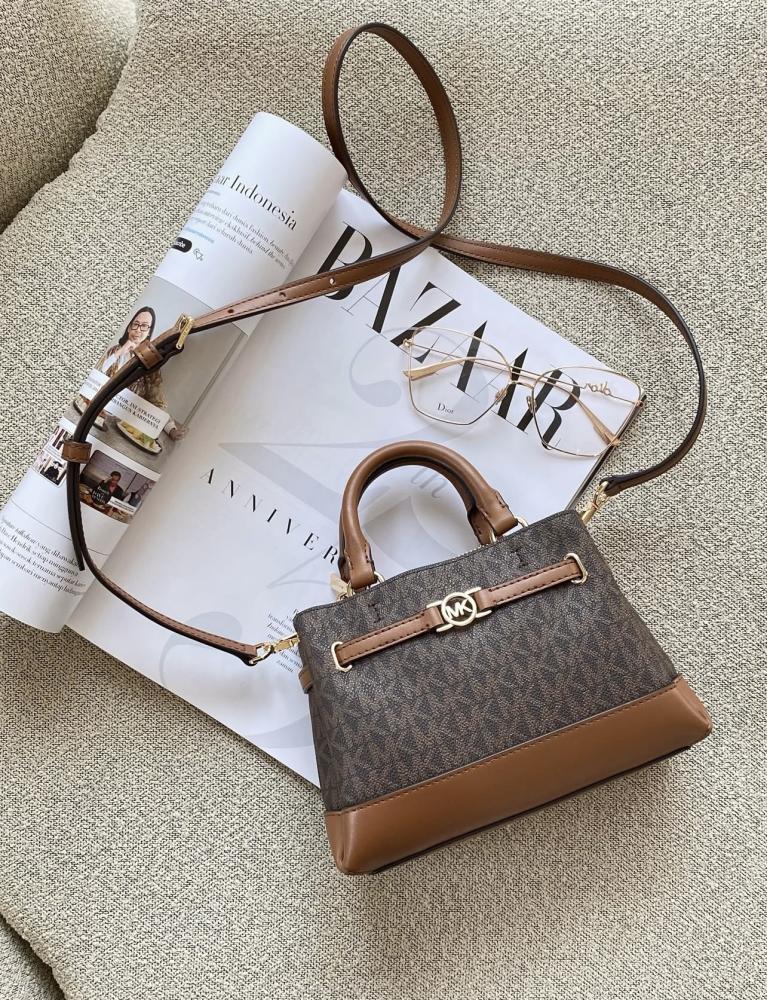 شنطه Michael Kors