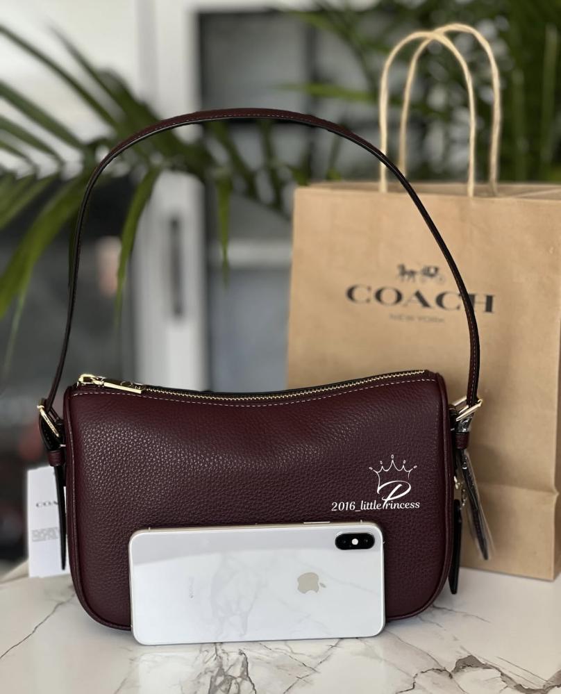 شنطه Coach
