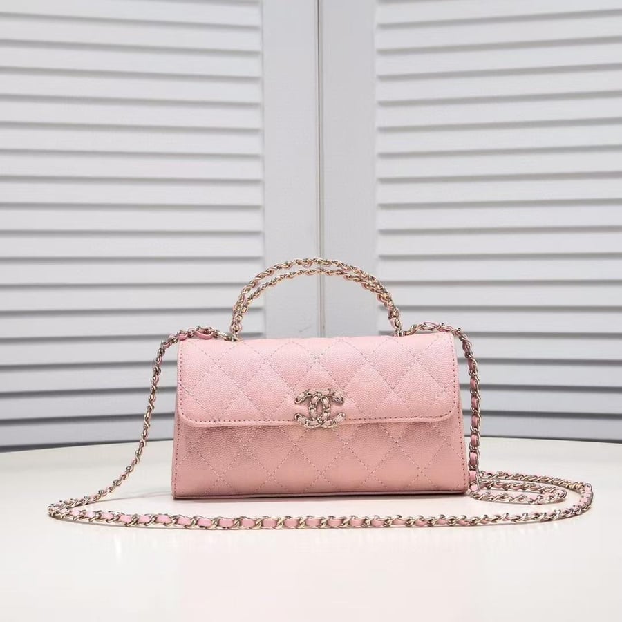 شنطة Chanel C32668