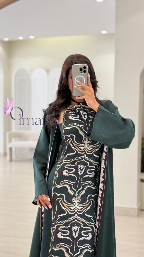 جلابيه مطرزه قطعتين فخمه