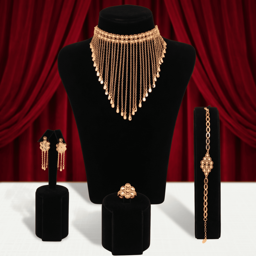 طقم الياقة المتساقطة
