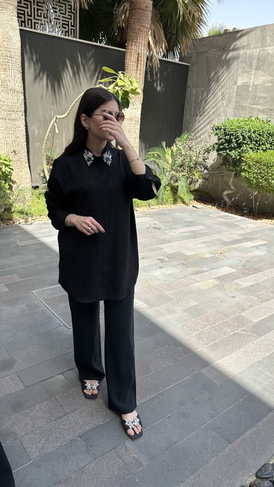 طقم من قطعتين