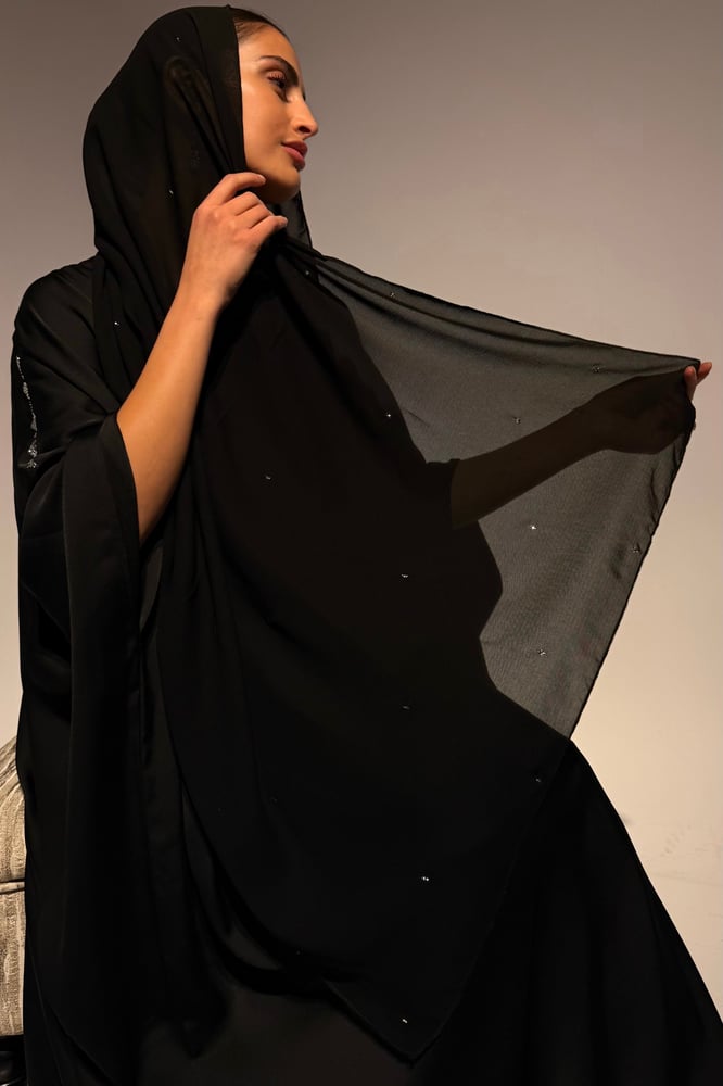 طرحة النقدة | بنقشة رش المطر