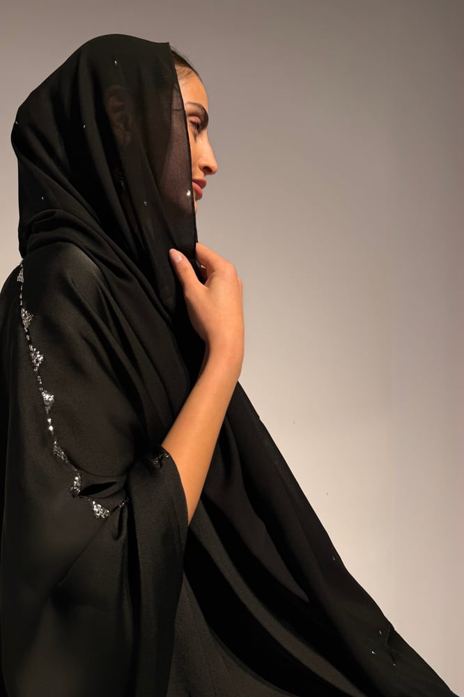 طرحة النقدة | بنقشة رش المطر