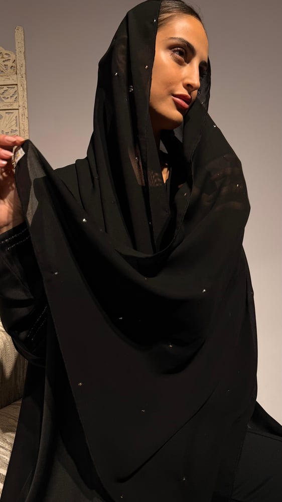 طرحة النقدة | بنقشة رش المطر