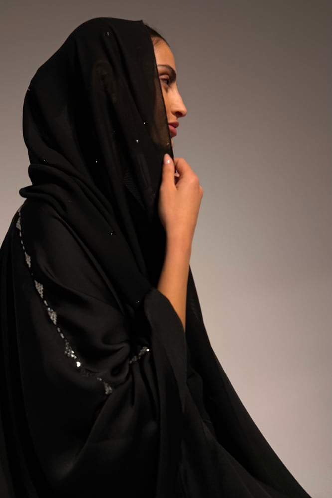 طرحة النقدة | بنقشة رش المطر