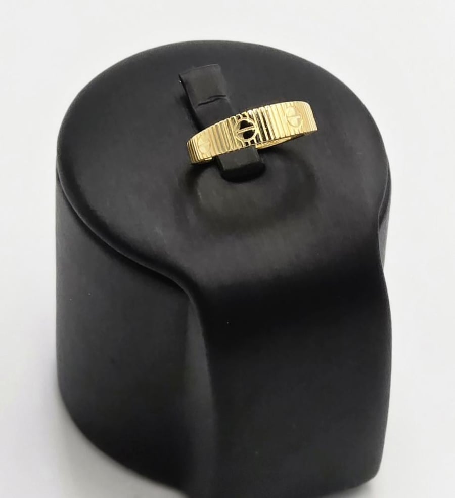 خاتم كارتير ذهب عيار 18 - G1798