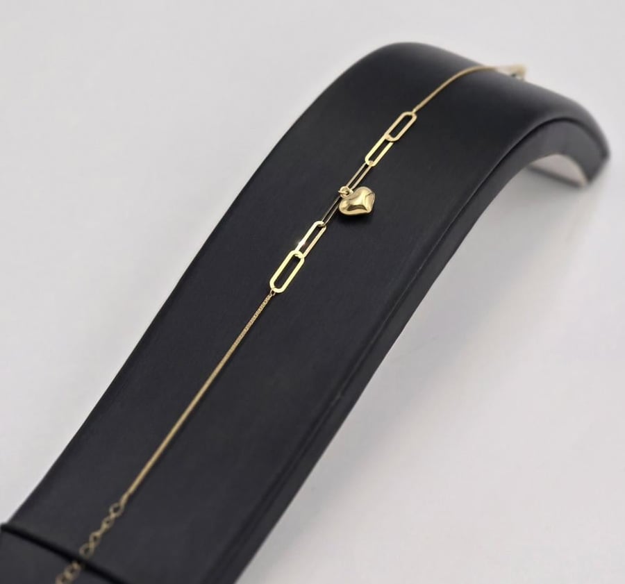 أسوارة ذهب عيار 18