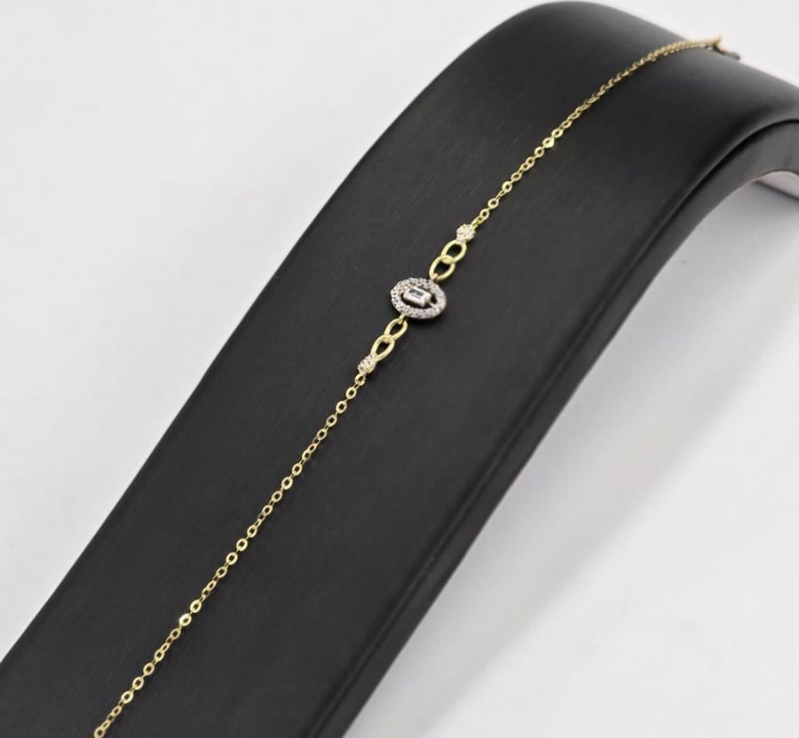 طقم ذهب عيار 18