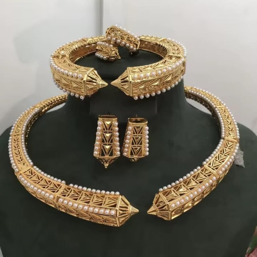 طقم تصميم شرقي