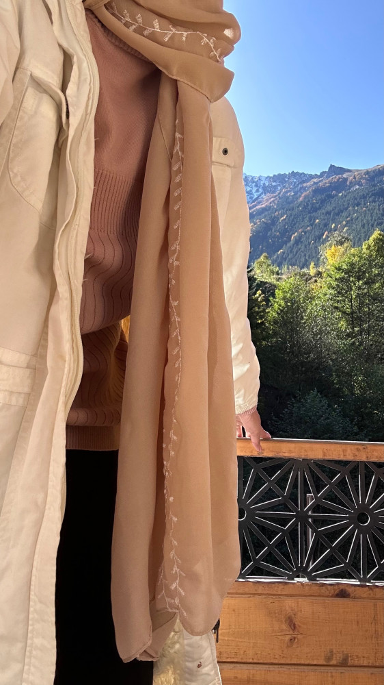 طرحة جديلة بيج