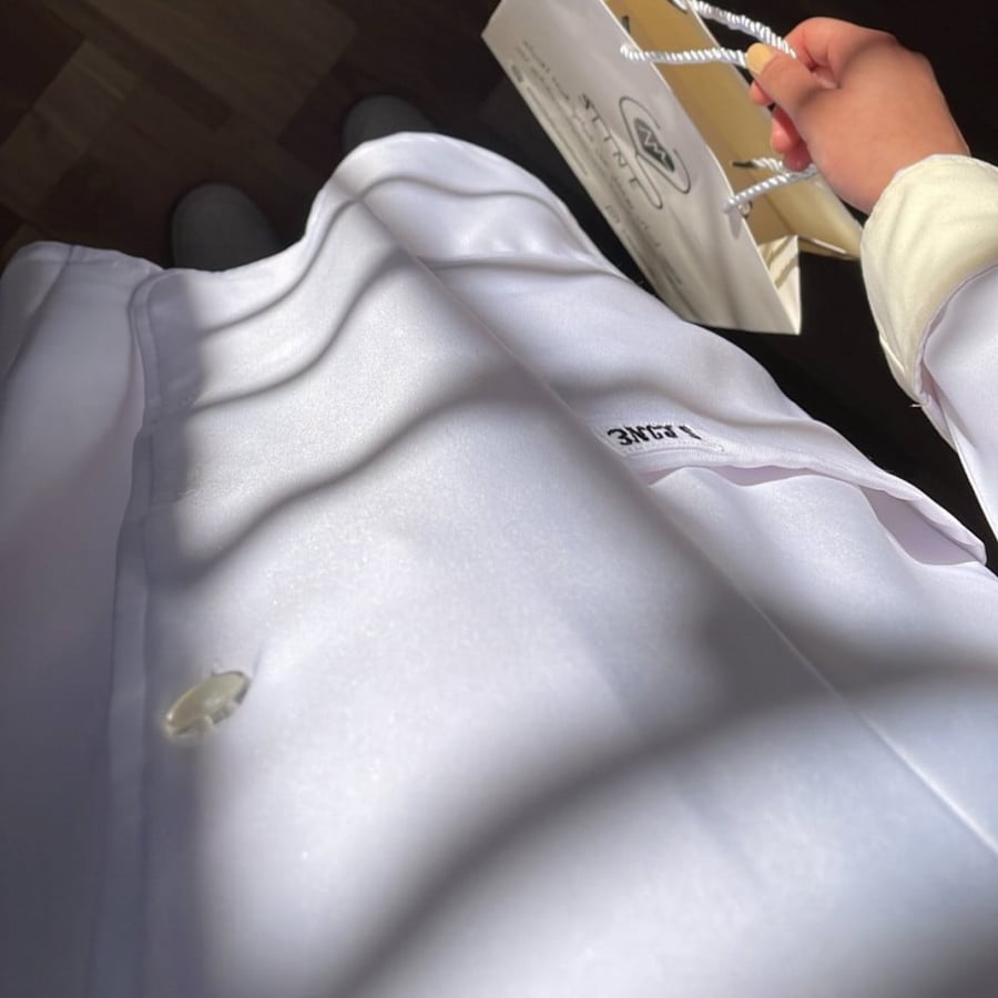 Baby yellow labcoat