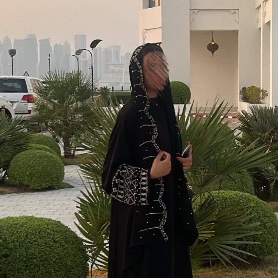 عباية شك بالطرحة والكم