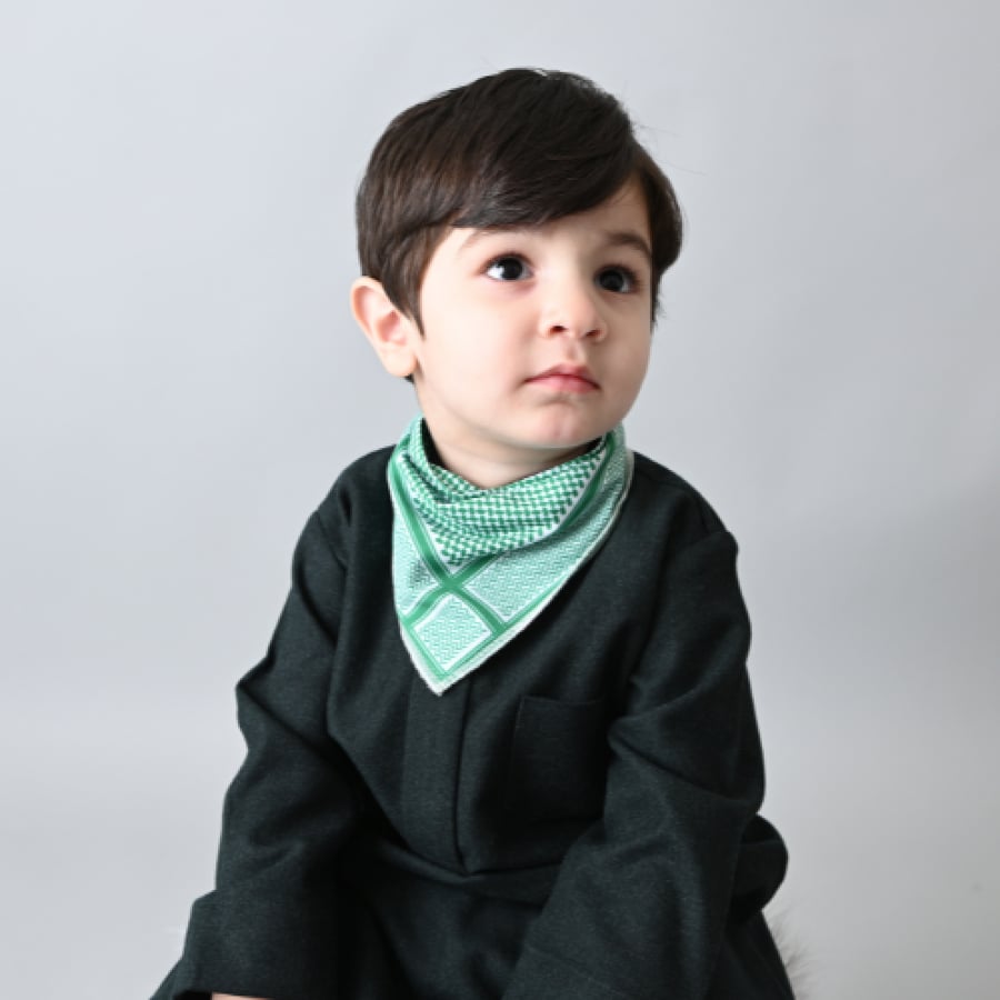 مجموعة شماغ للأطفال الصغار