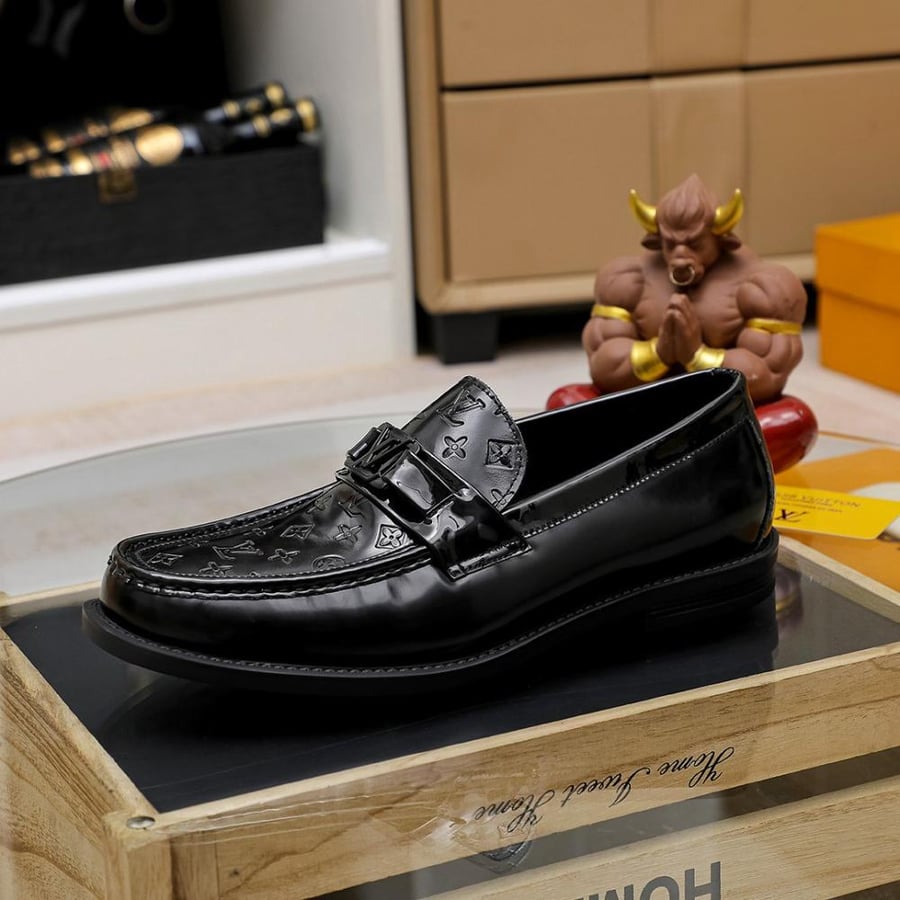 LV Shoes-95(5A+++++)
