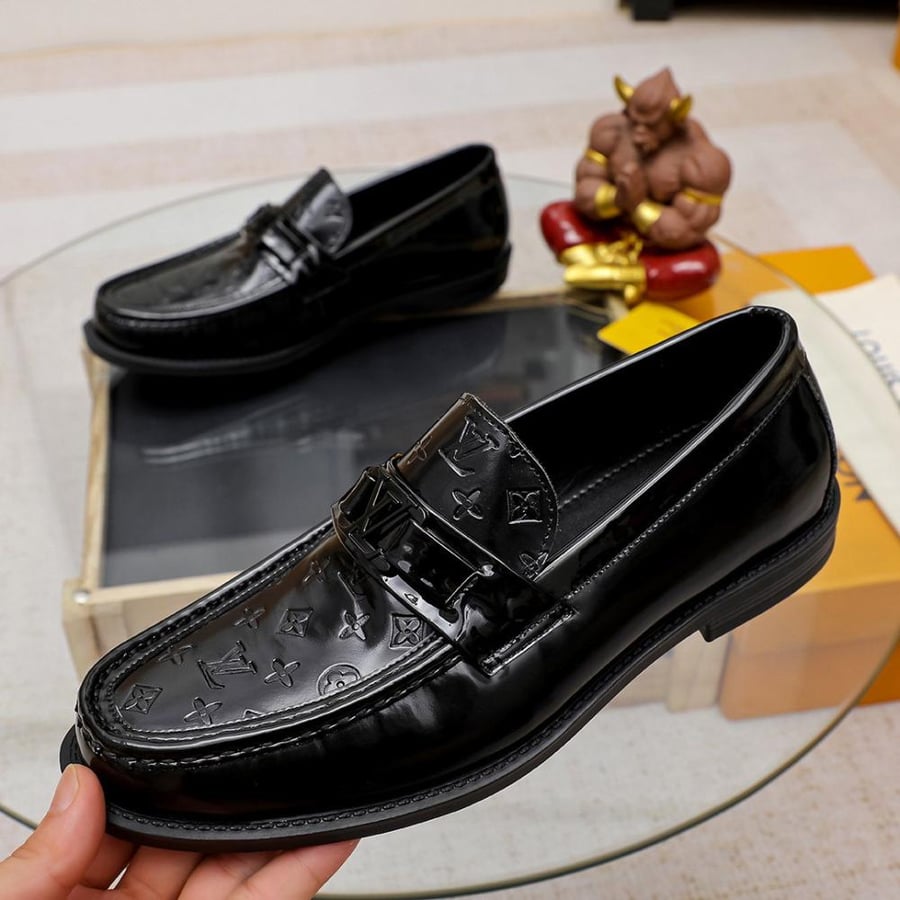 LV Shoes-95(5A+++++)