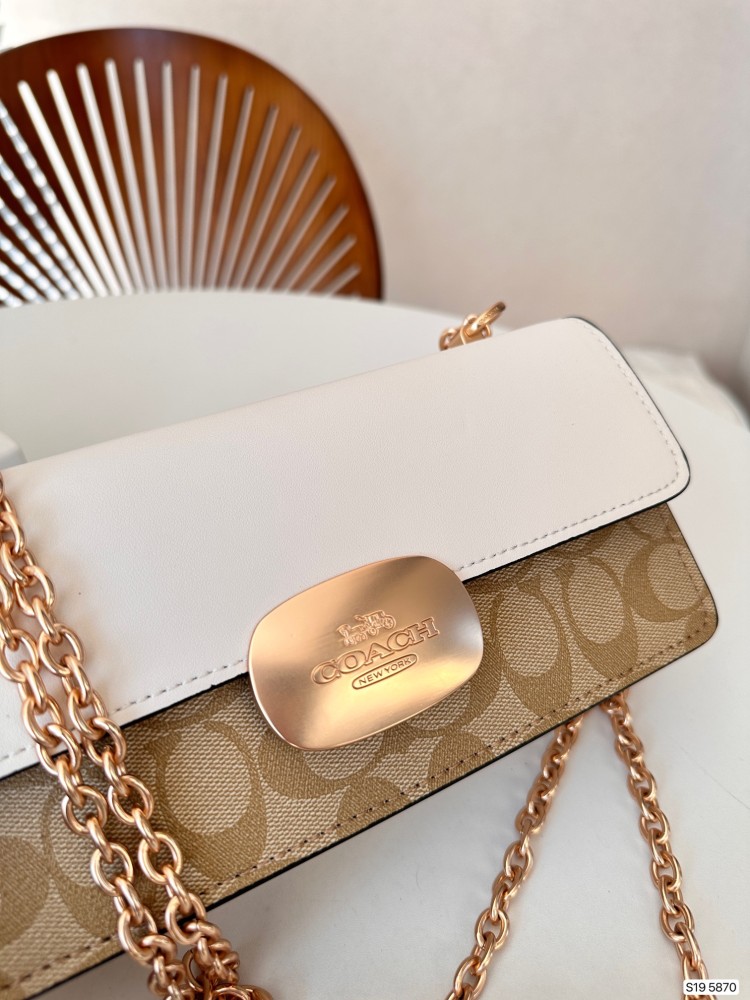 Coach22|23x12cm|Wbox