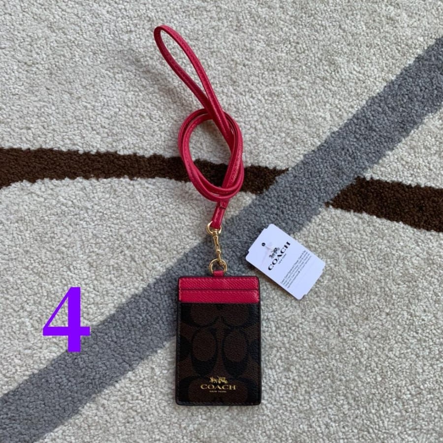 Cardholder|Coach02