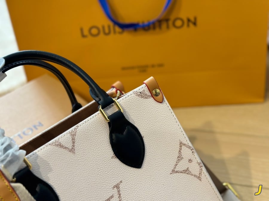 Lv bag(25cm)Wbox