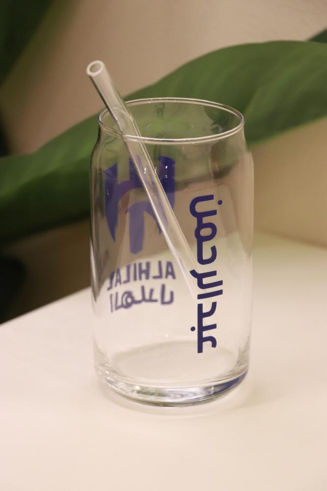 كوب زجاجي