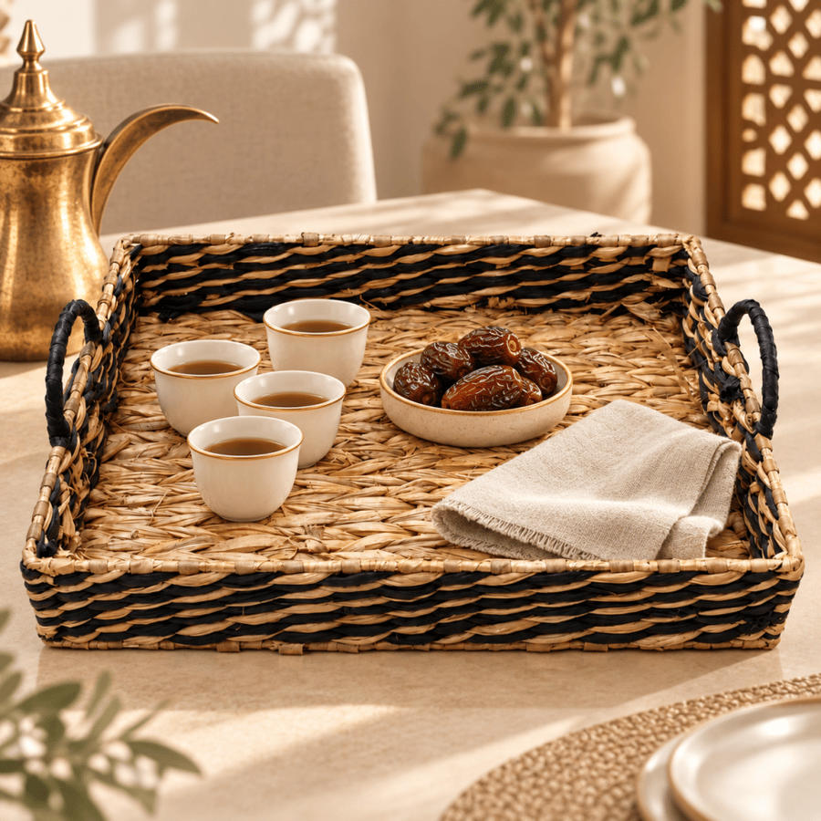 صينية خوص عريضة بمقابض سوداء – 40×30 سم
