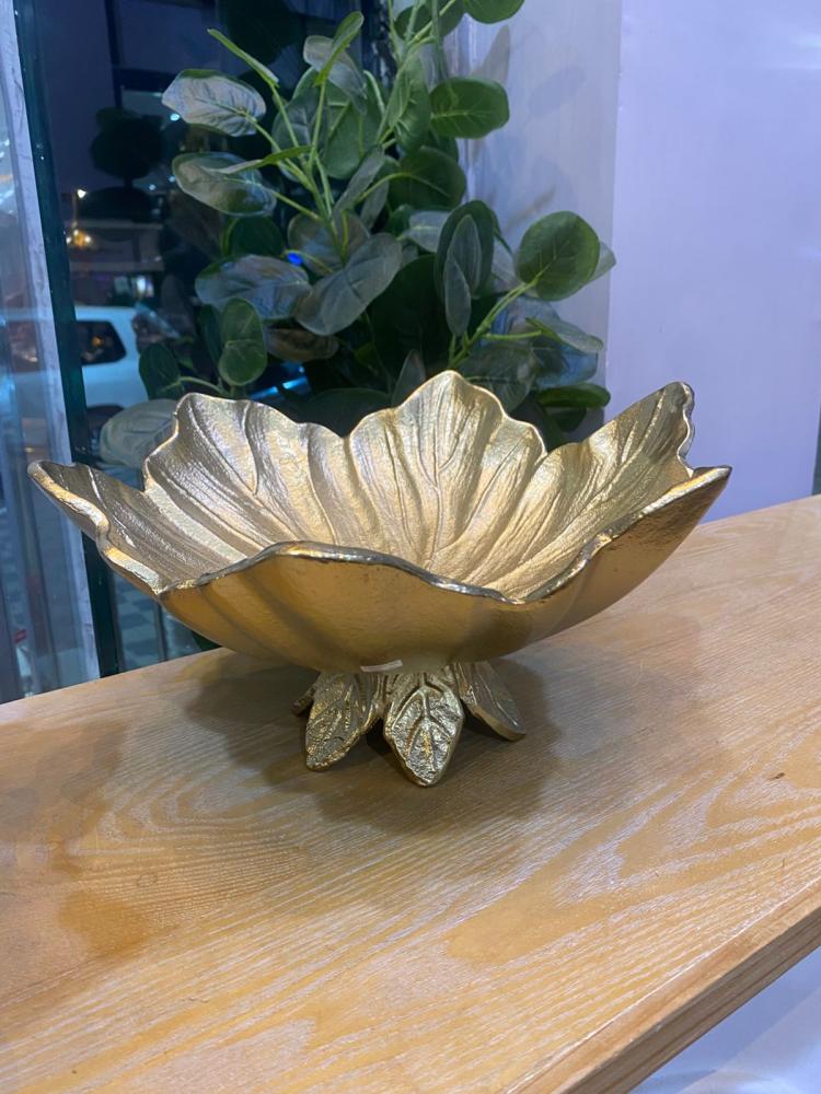 Its presentation is Indian aluminum