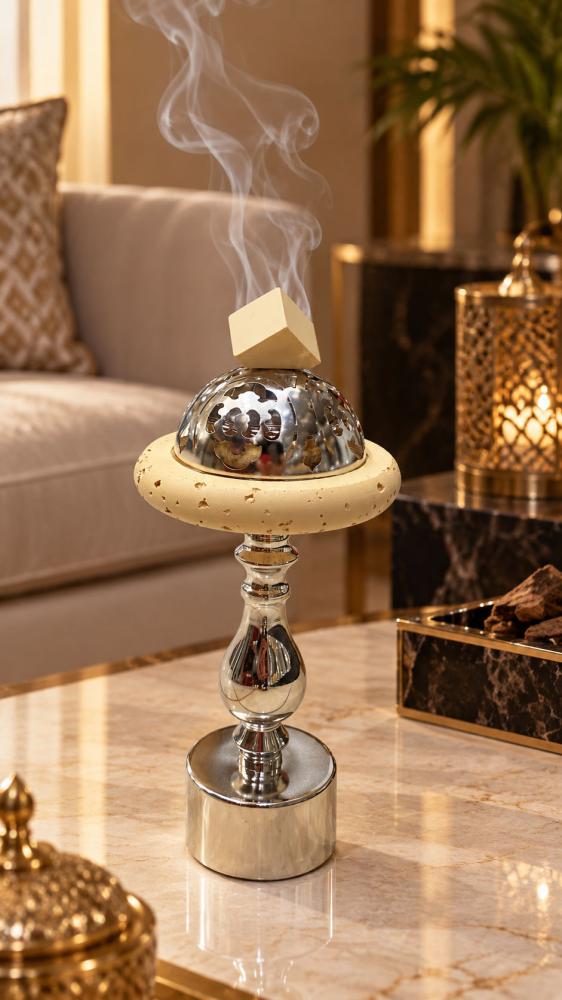 مبخرة ستاند فضية وكريمية ارتفاع 28 سم
