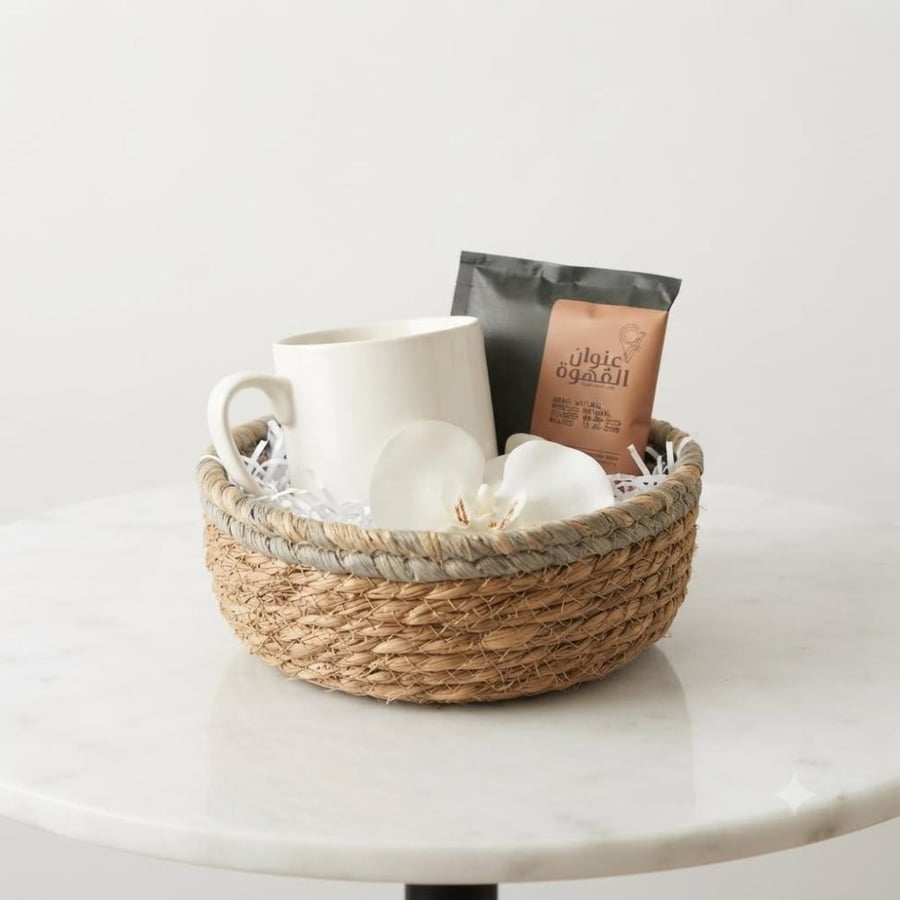 A cup with coffee as a gift, a good return.