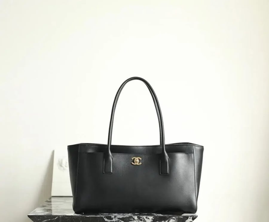 شانيل 26ss مقاس 39cm