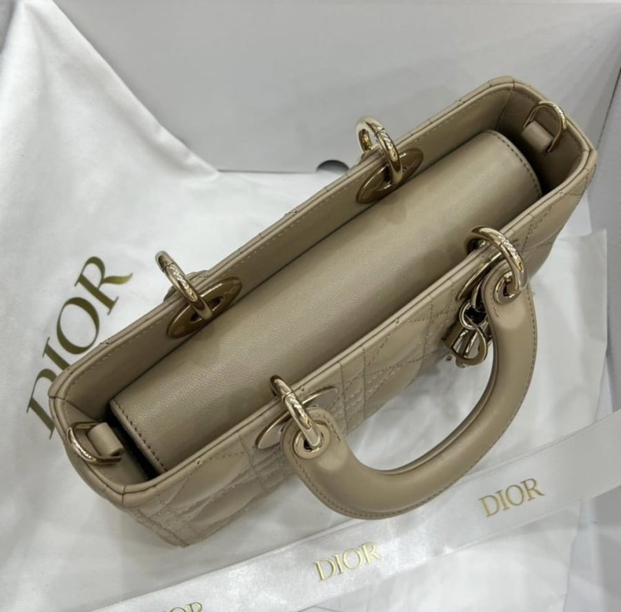 ديور جوي مقاس 22cm