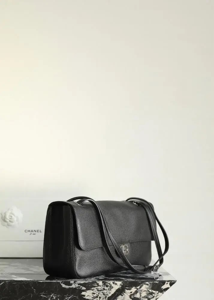 شانيل 26s مقاس 32cm