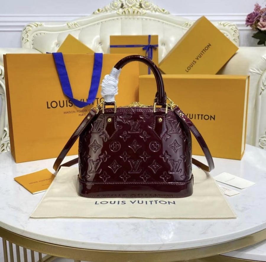 لويس فيتون AlmaBB مقاس 23.5cm