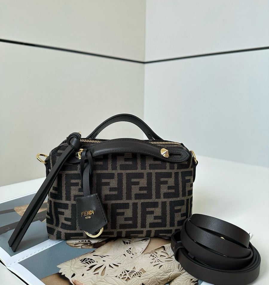 فندي مقاس 20cm