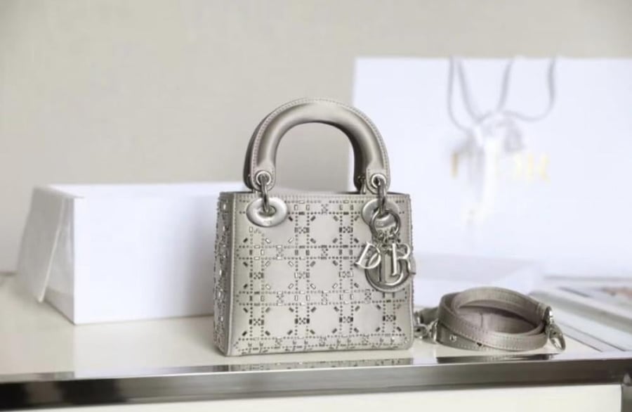 ليدي ديور ميني 17cm