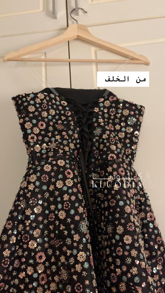 فستان اسود ترتر