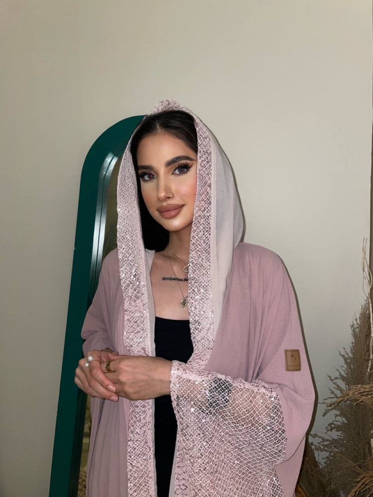 عباية فراشه قماش كريب مغسول شك مخرم بعده الوان .