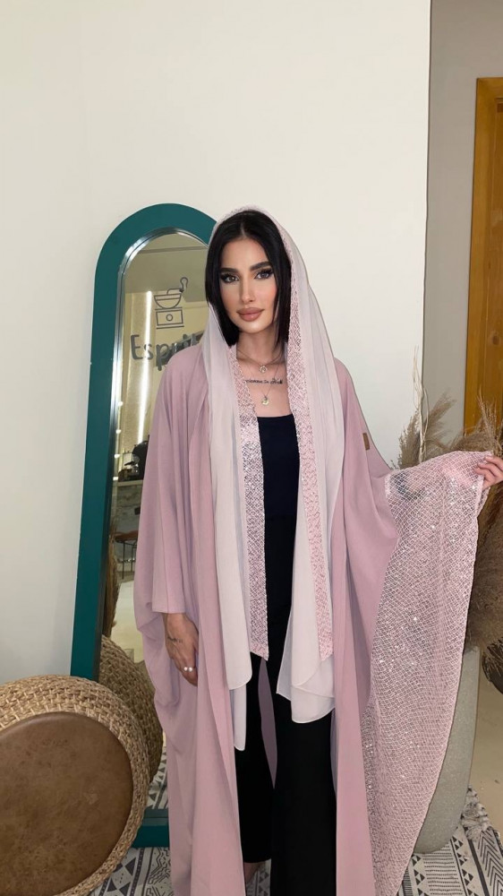 عباية فراشه قماش كريب مغسول شك مخرم بعده الوان .