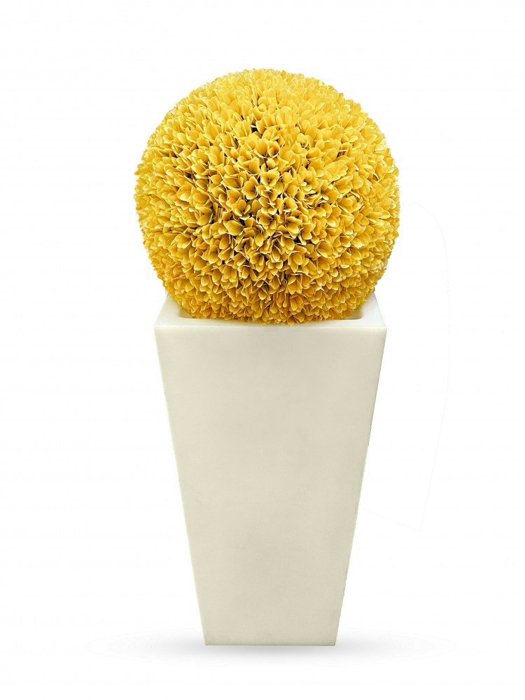 كرة عشب صناعي اصفر