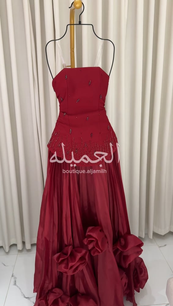 فستان ورد