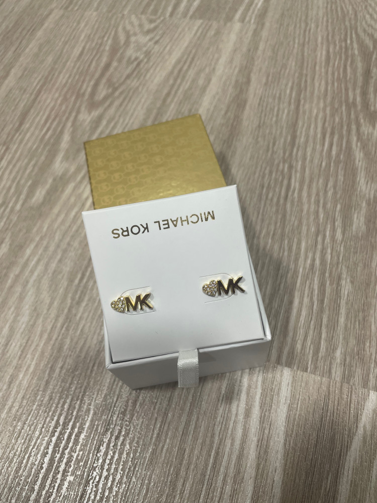 حلق من Michael Kors