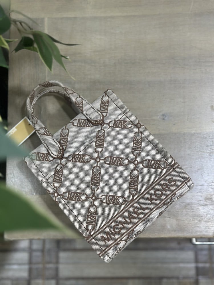 حقيبة من Michael Kors