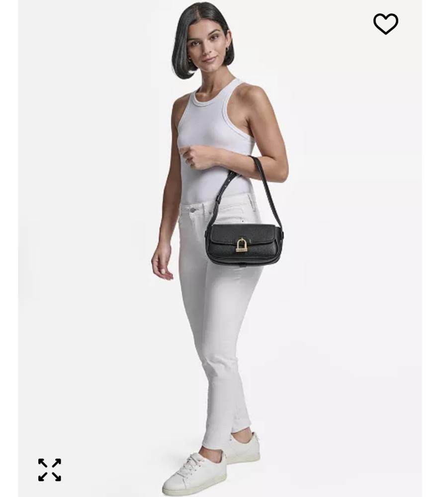 حقيبة من DKNY