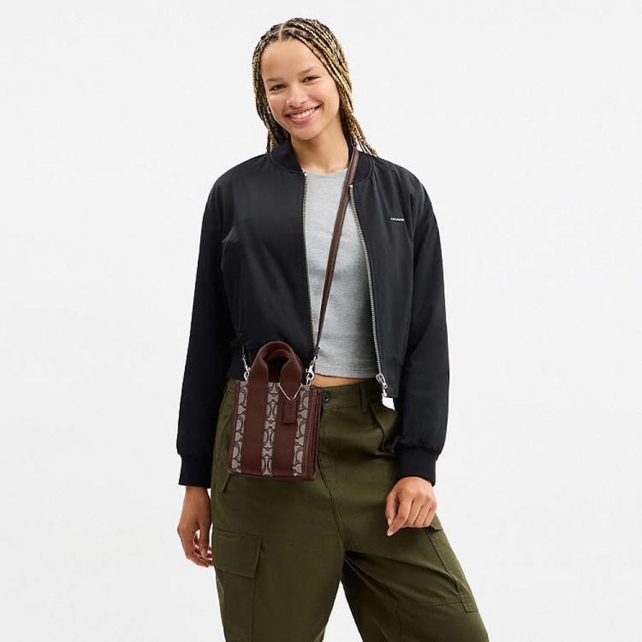 حقيبة من Coach
