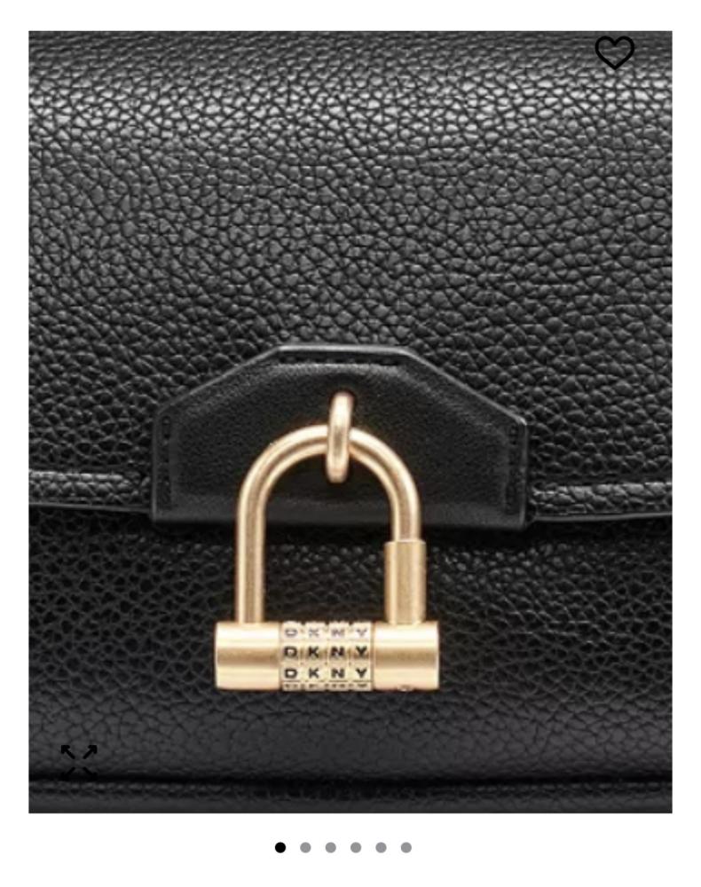 حقيبة من DKNY