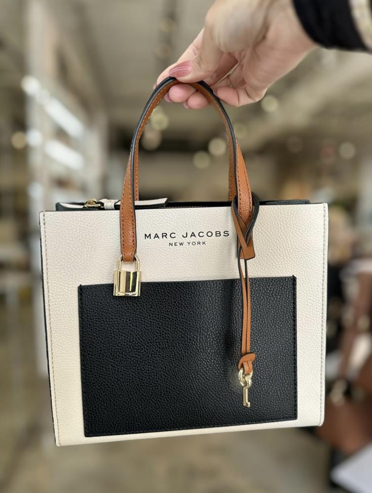 حقيبة من Marc Jacobs