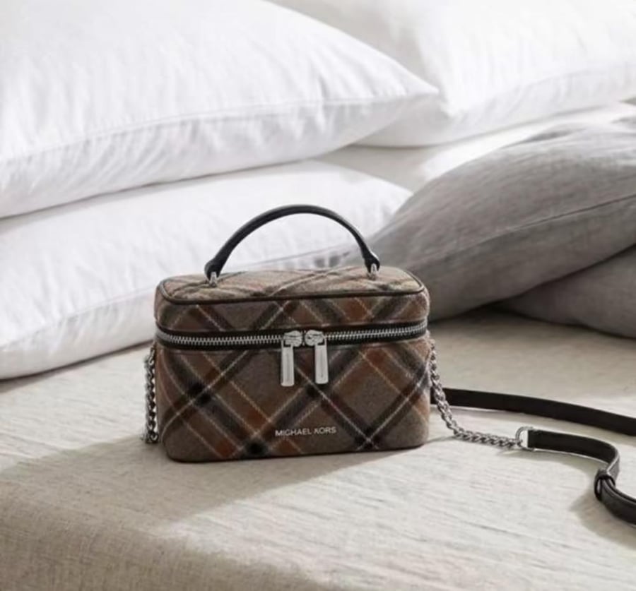 حقيبة من Michael Kors