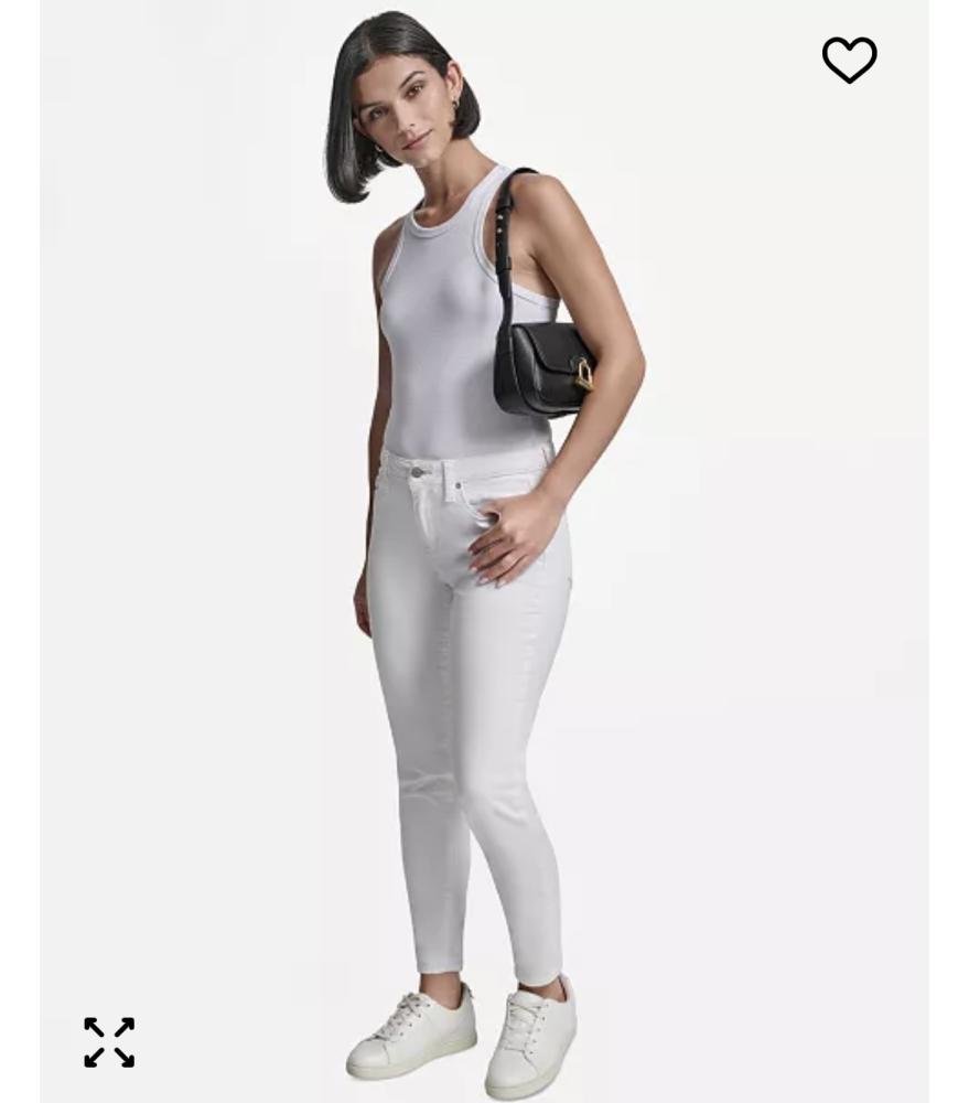 حقيبة من DKNY